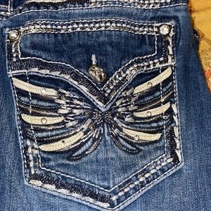 Miss me jeans size 34 inseam 30. There’s a spot showing wear on the bottom leg